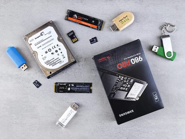 Flash SSD storage era